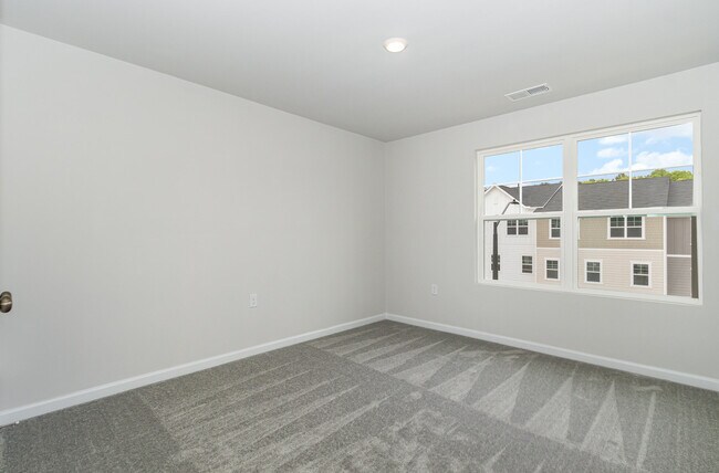 Building Photo - 2216 Terrawood Dr