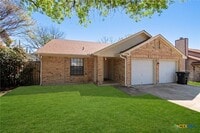Building Photo - 1706 Wickfield Way