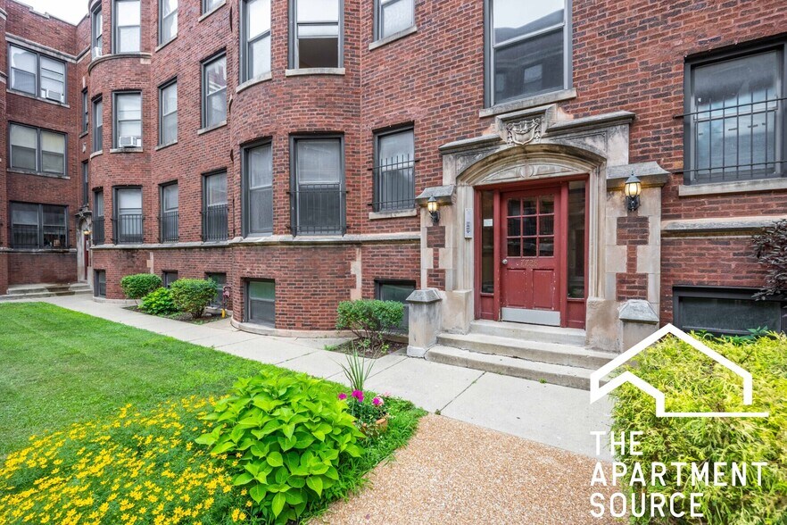 Building Photo - 7726 N Marshfield Ave