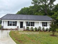Building Photo - 107 Faucette Dr