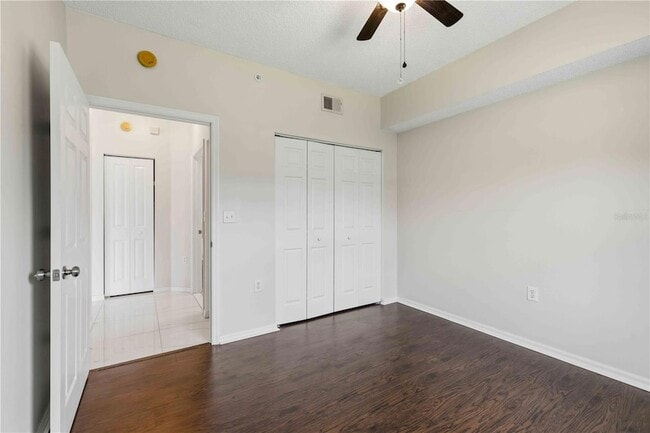 Building Photo - 5655 Bentgrass Dr