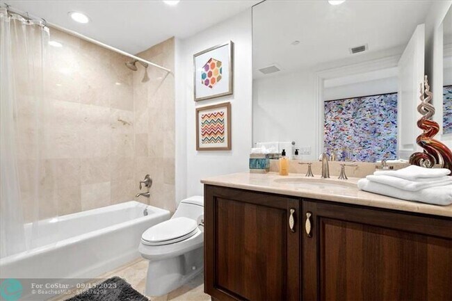 Building Photo - 3800 N Ocean Dr