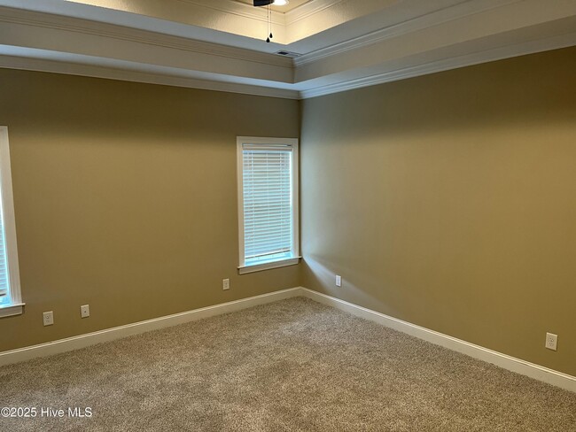 Building Photo - 824 Megan Dr