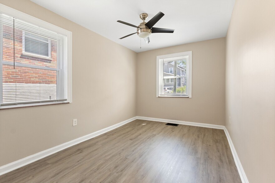 Building Photo - 3997 S Whetzel St