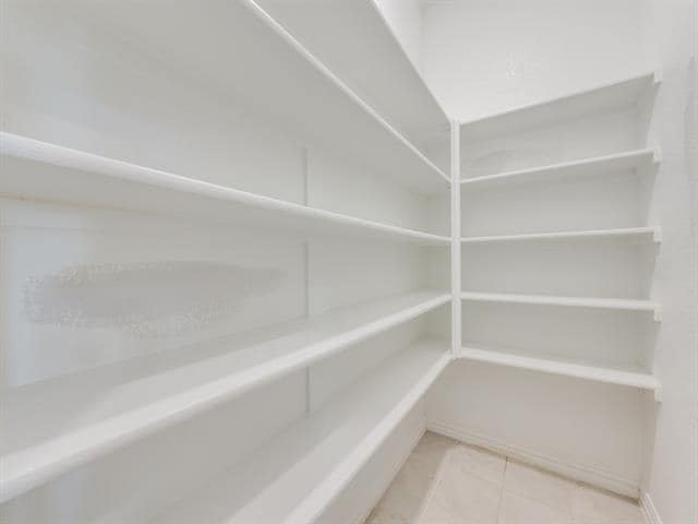 Building Photo - 2094 Creekbluff Cir