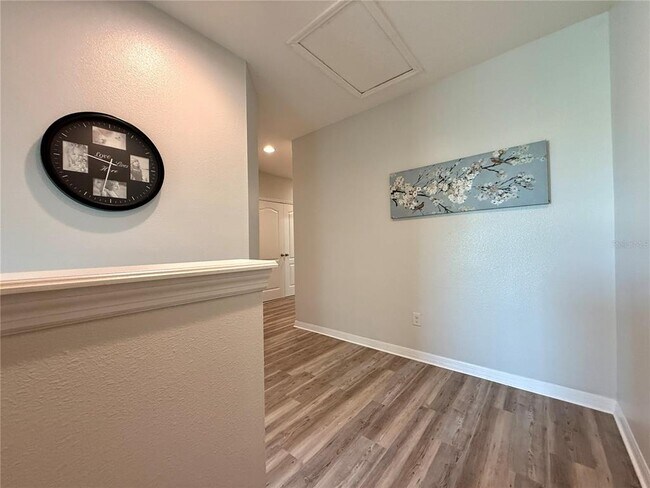 Building Photo - 10415 Butterfly Wing Ct