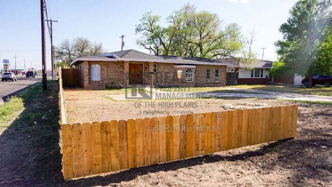 Building Photo - 4201 Erik Ave