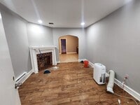 Building Photo - 6248 Spruce St