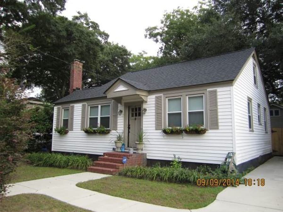 Building Photo - 2049 Medway Road