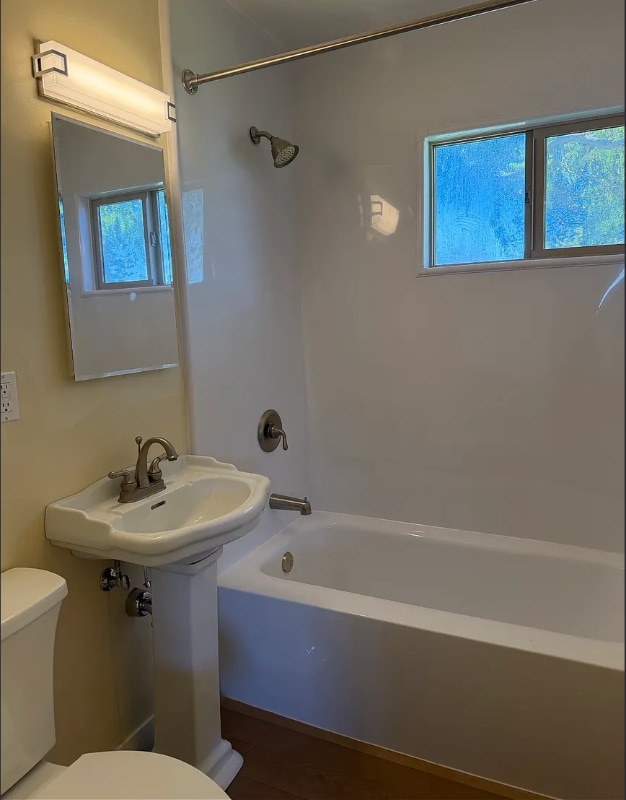 Building Photo - 3718 Brookshire St