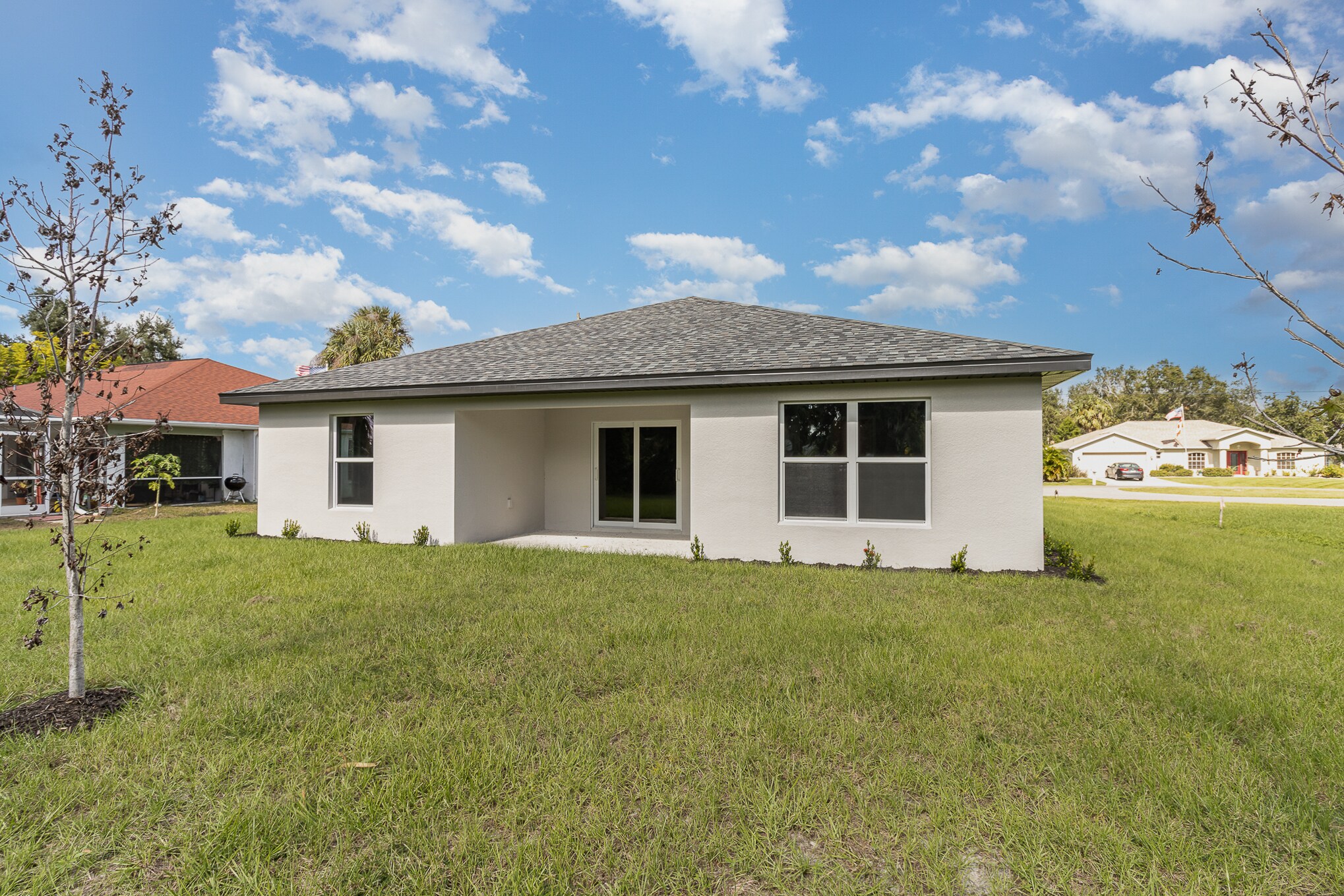 Building Photo - 391 Salvador Dr