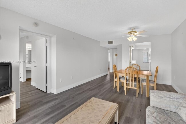 Building Photo - 13700 SW 11th St