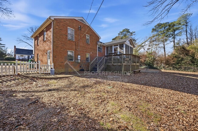 Building Photo - 9002 Michaux Ln