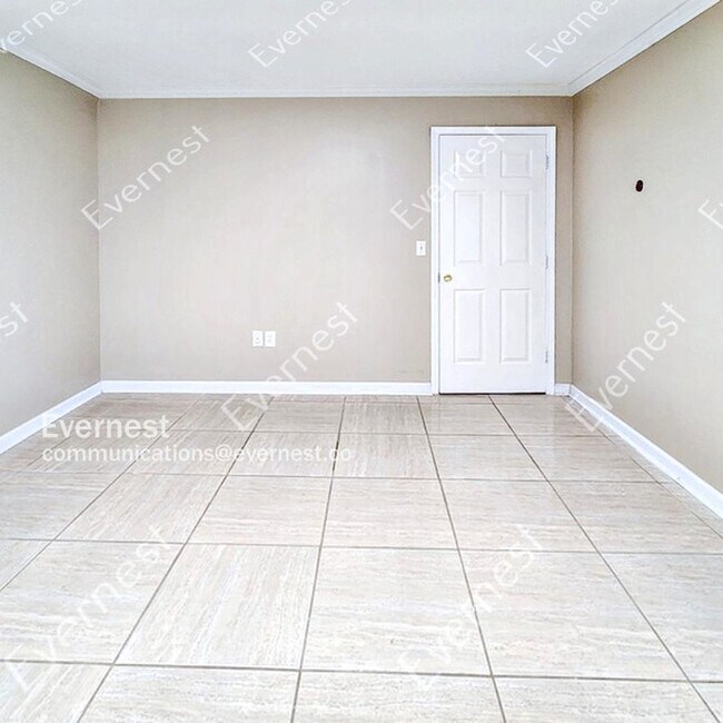 Building Photo - 425 Brunswick Cir