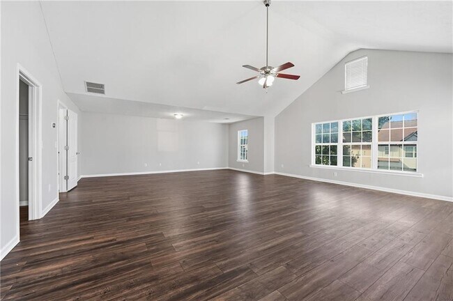 Building Photo - 1328 Avington Glen Dr SE