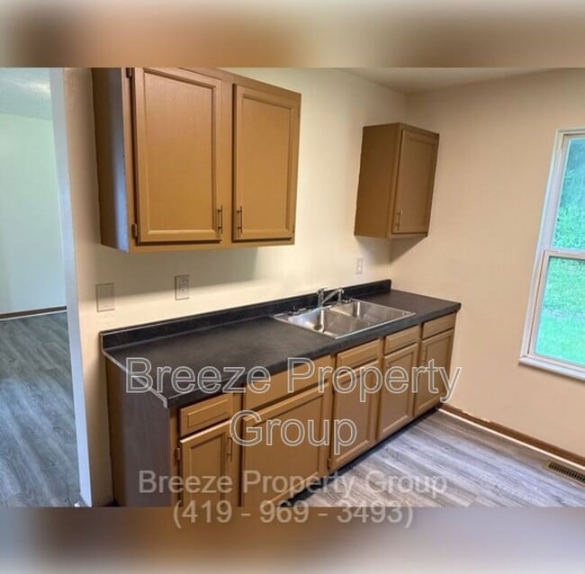 Building Photo - 2963 Megan Cir