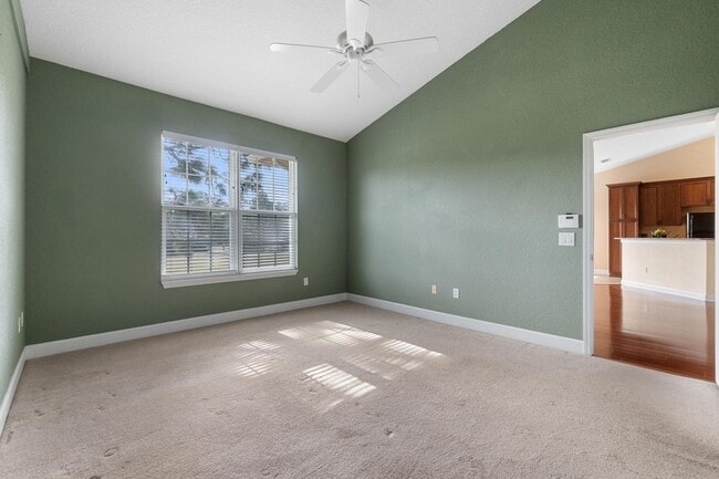 Building Photo - 136 Casa Bella Ln