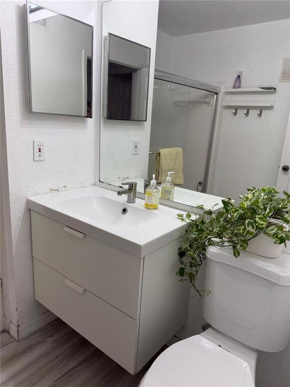 Building Photo - 7630 Pissarro Dr