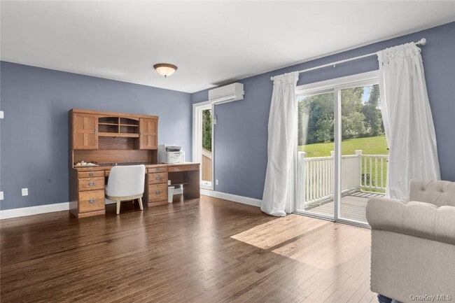 Building Photo - 613 Horsepound Rd