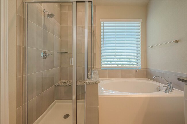 Building Photo - 16111 Northern Cardinal Ln