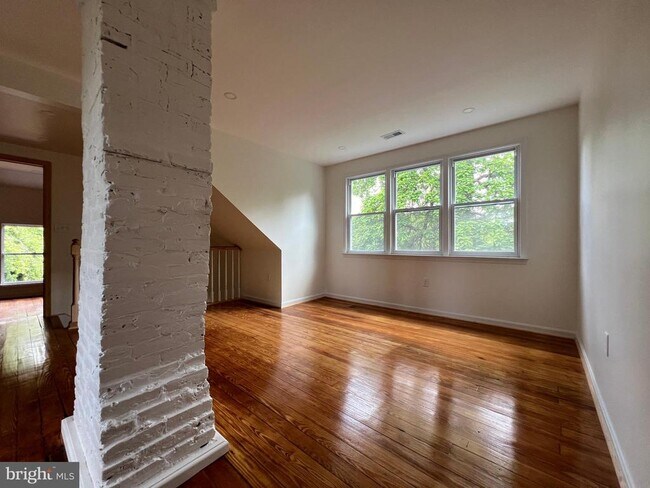 Building Photo - 7308 Highbridge Rd