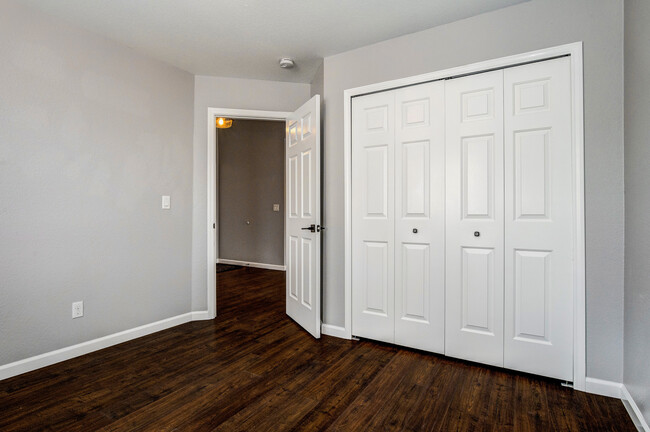 Building Photo - 740 Stargate Dr