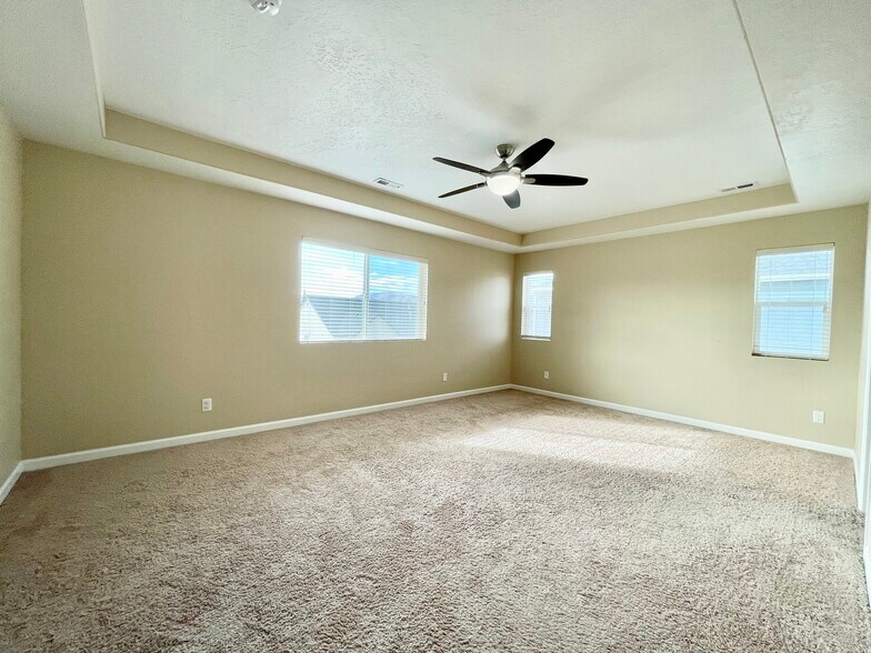 Building Photo - 3859 W Young Lucerne Cir