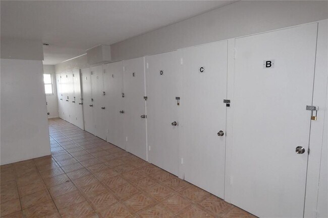 Building Photo - 5831 8th Ave N