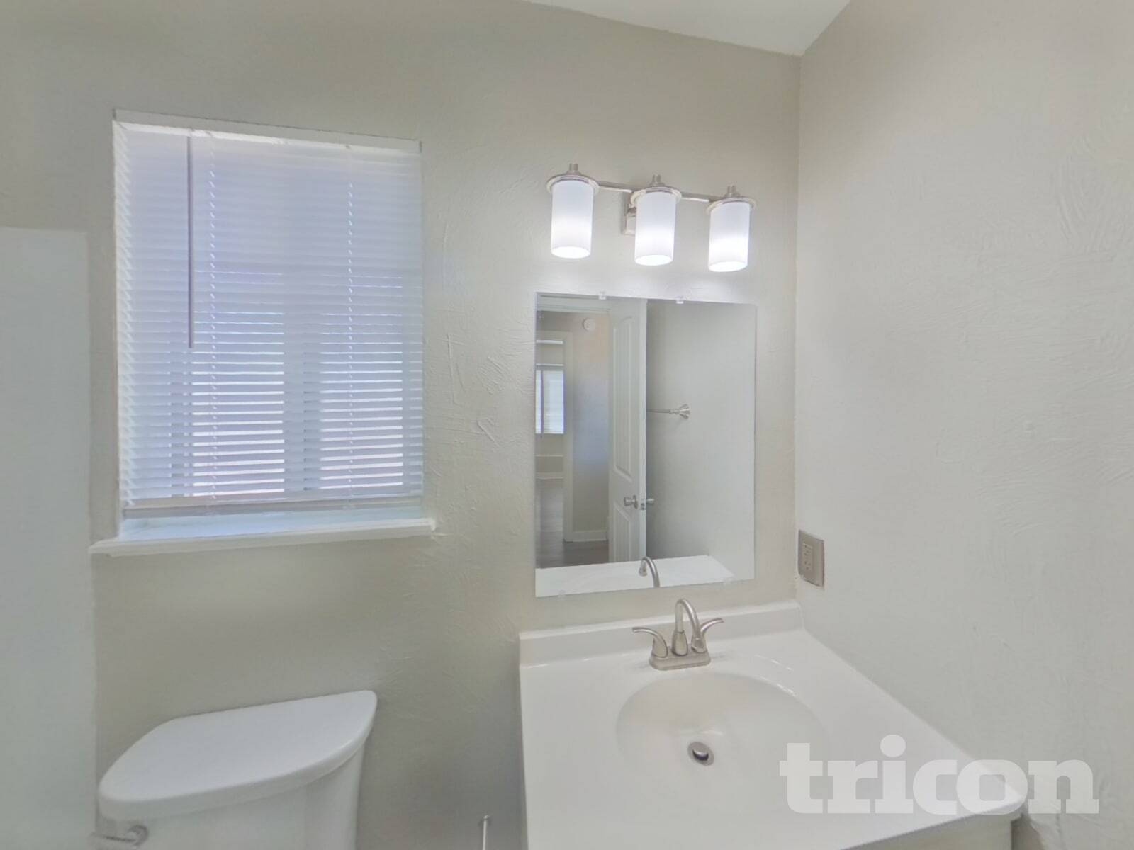 Building Photo - 1865 Swearinger Dr