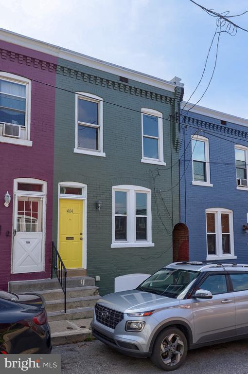 Building Photo - 464 Lafayette St