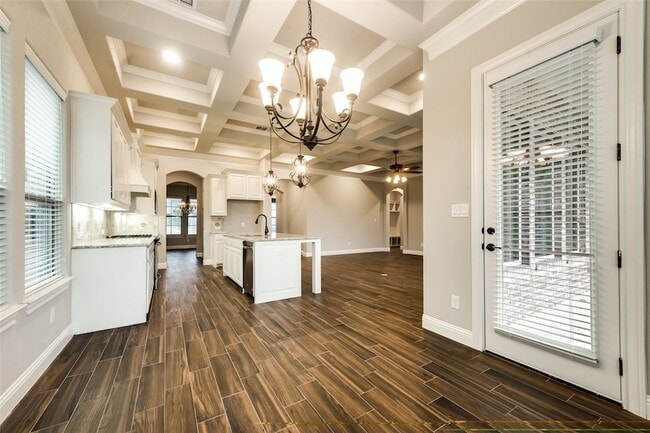 Building Photo - 1400 Carnoustie Ct