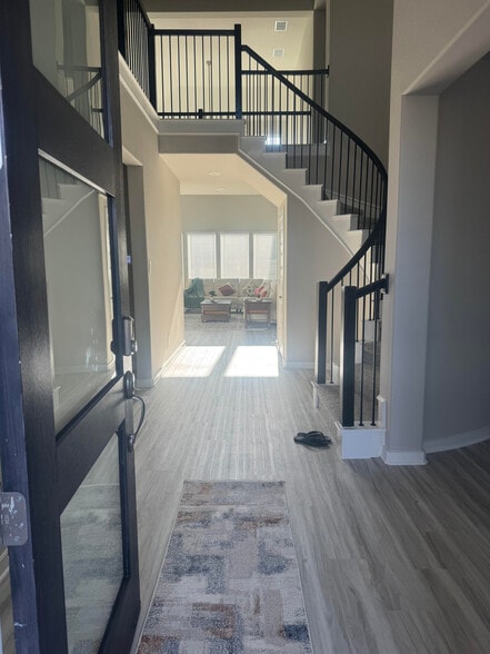 Main Entrance Inside - 5018 Magnolia Springs Dr
