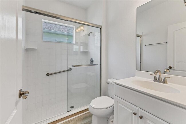 Building Photo - 4806 Lake Breeze Terrace