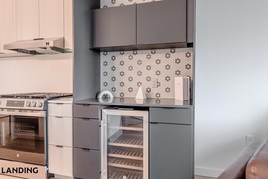 Building Photo - 2623 Keene St