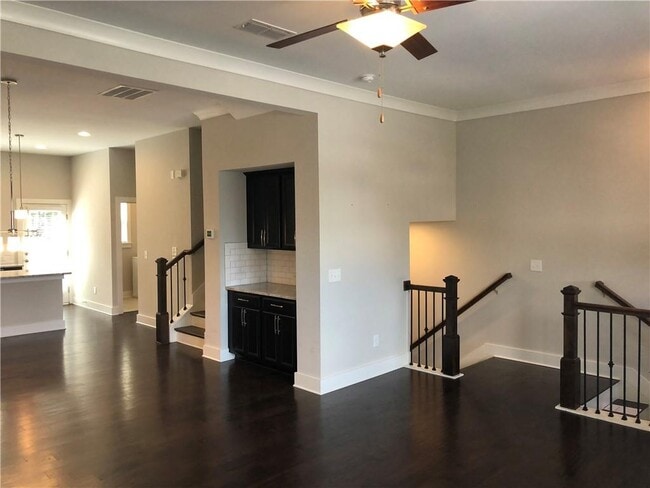 Building Photo - 2184 Haydon Ln