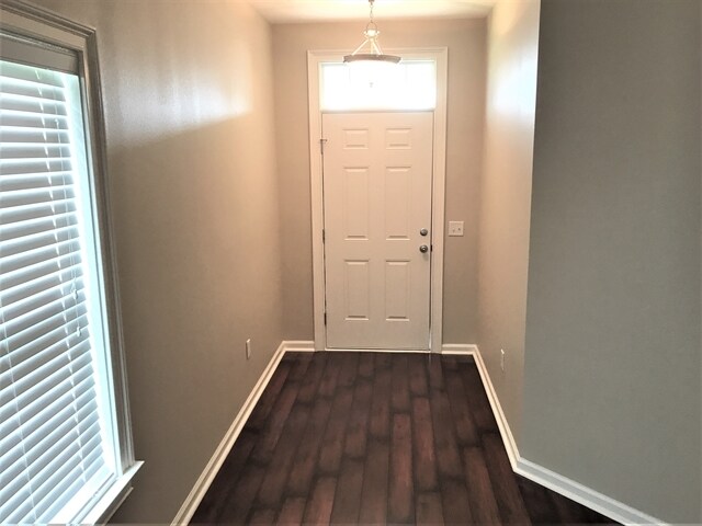 Building Photo - 122 Spring Lakes Dr