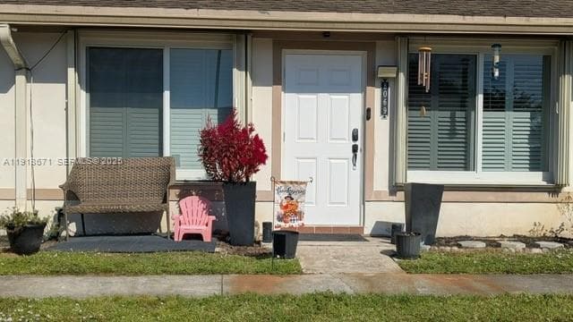 Building Photo - 8069 SW 19th Ct