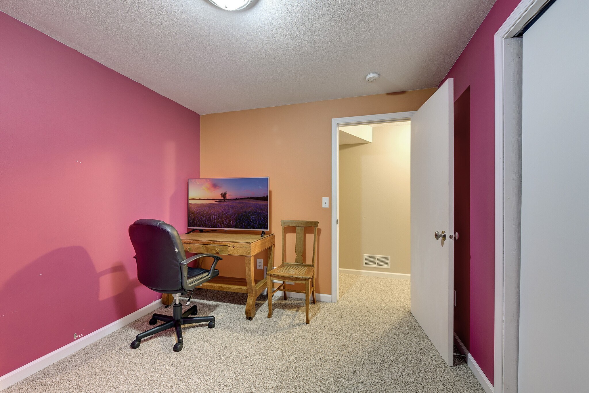 Building Photo - 1187 Blackhawk Dr SW