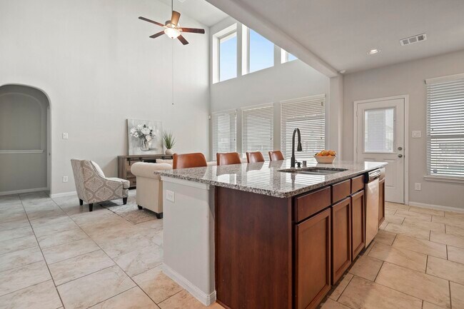 Building Photo - 29650 Yaupon Shore Dr