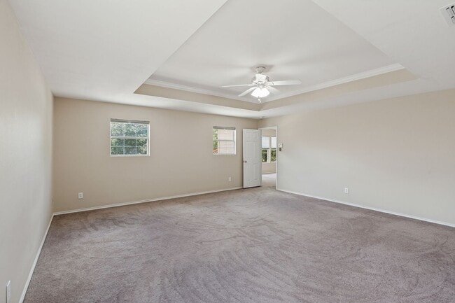 Building Photo - 4-Bedroom in The Enclave at Willow Point