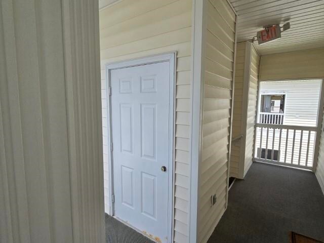 Building Photo - 640 River Oaks Dr