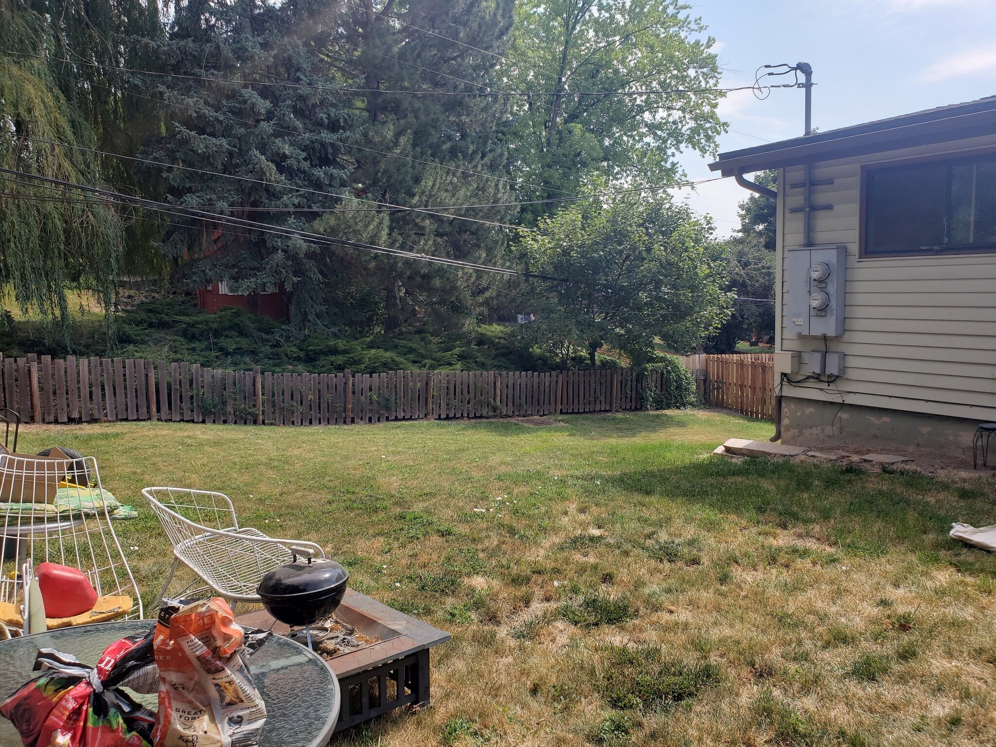 Building Photo - 1358 NW Hall Dr