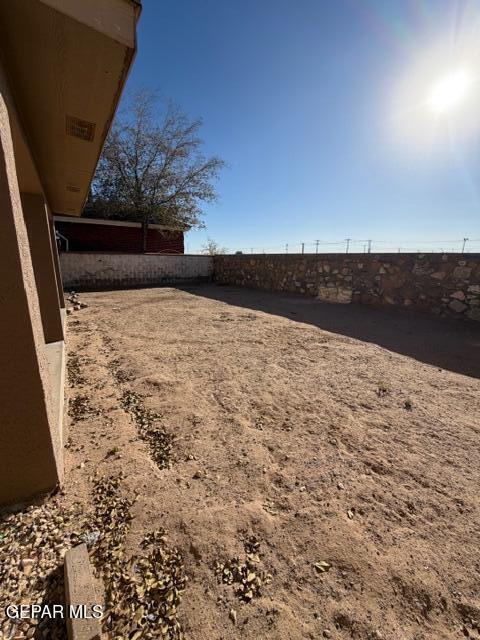 Building Photo - 1591 Hartsdale Dr