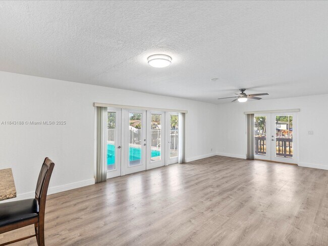 Building Photo - 1501 SW 57th Ave