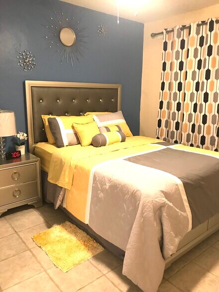 Building Photo - 209 NW 10th St