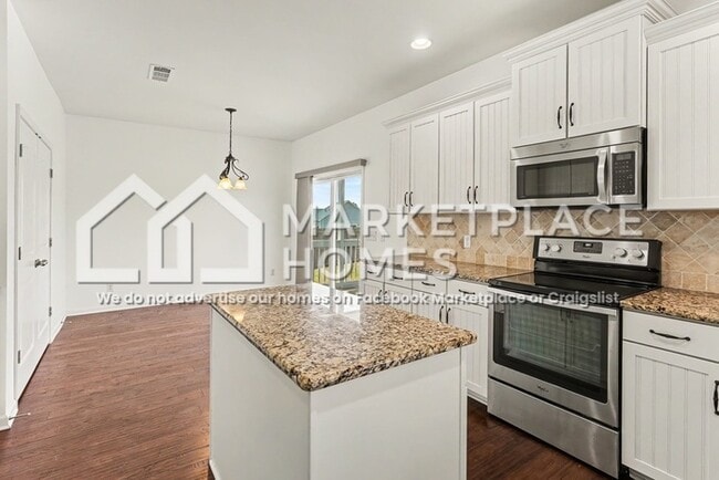 Building Photo - 2532 River Trail Dr