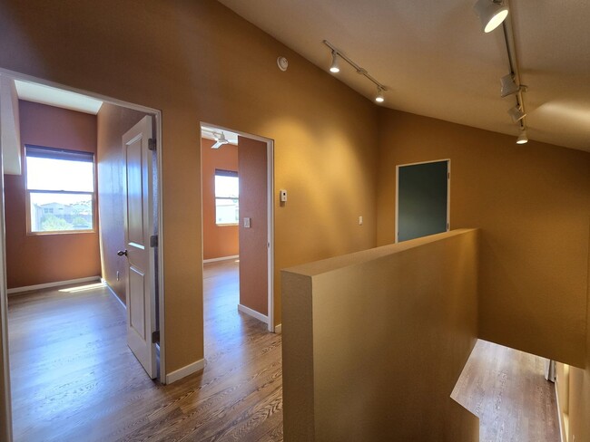 Building Photo - 2180 W Alameda St