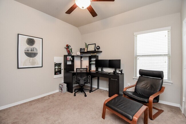 Building Photo - 22126 Grand Mist Dr
