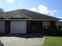 Building Photo - 20 Brushwood Ct