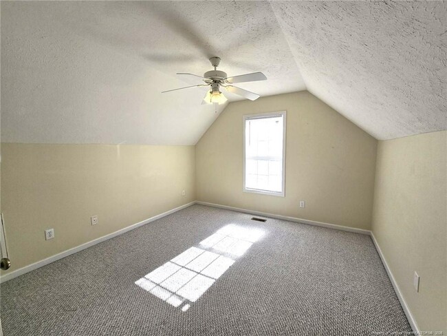 Building Photo - 359 Arlington Dr